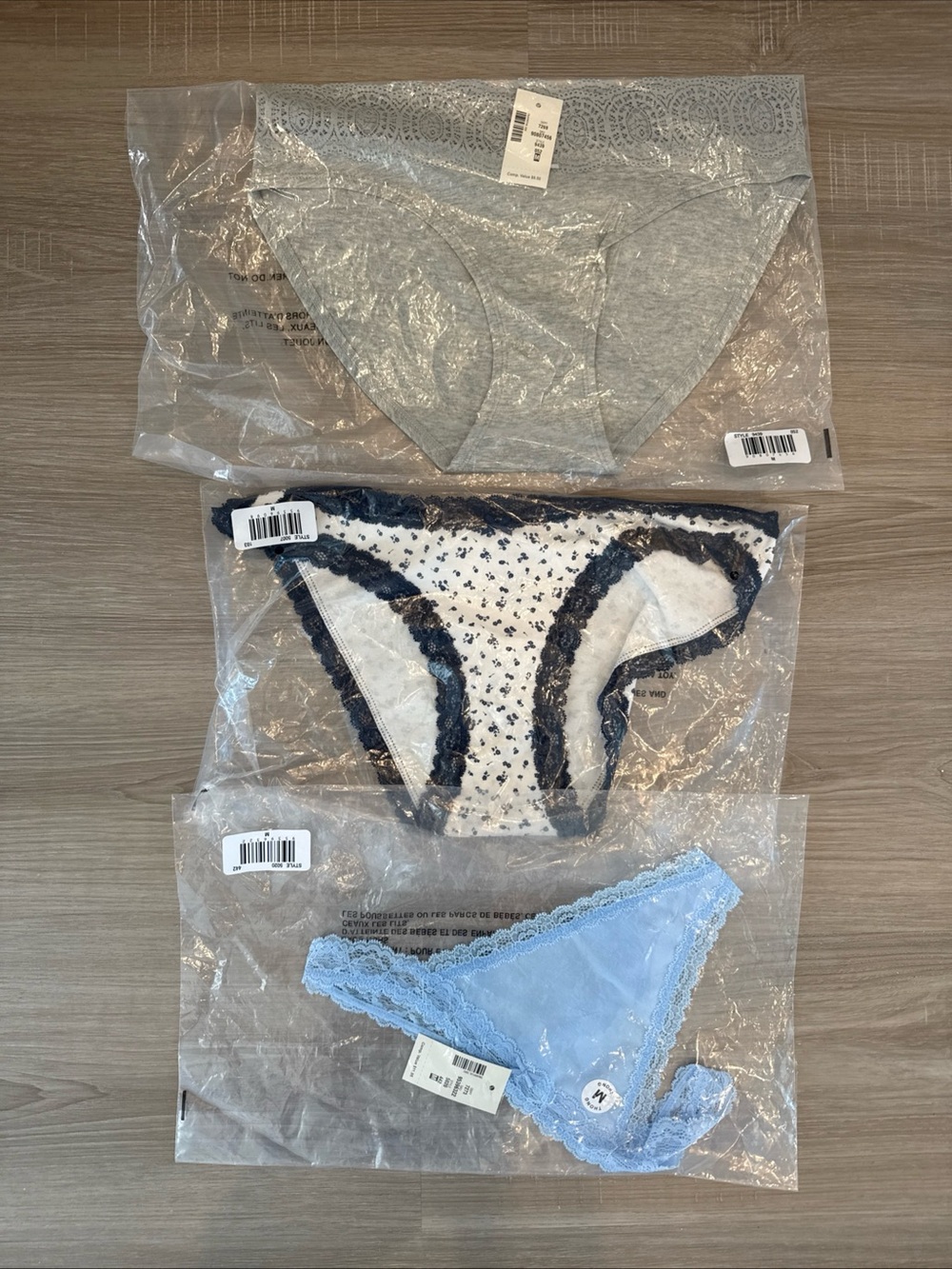 NWT AEROPOSTALE Lot of 3 LACE TRIMMED Bikini Hipster THONG Gray Blue Medium